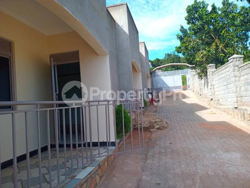 1 bedroom mini flat  Bungalow Apartment for rent Kyanja kisasi road Kisaasi Kampala Central - 0