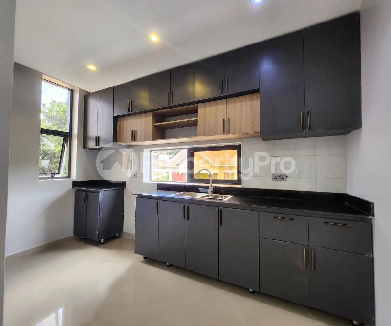 1 bedroom mini flat  Apartment Block Apartment for rent Kyebando road Kyebando Kampala Central - 11