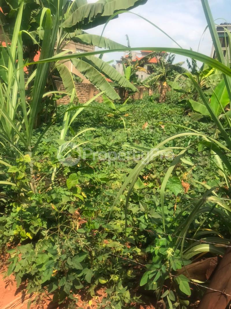Land for sale Nebalamye mayanja road- Seguku katale  Ssabagado-Makindye Wakiso Central - 1