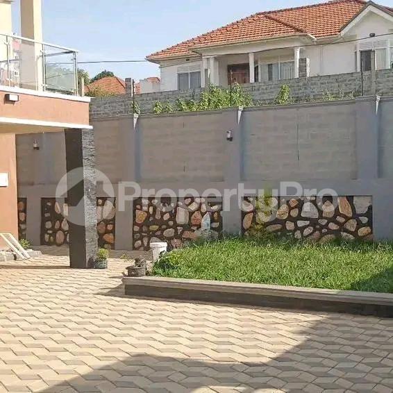 5 bedroom Apartment for sale Kira town  Kampala Central Kampala Central - 2