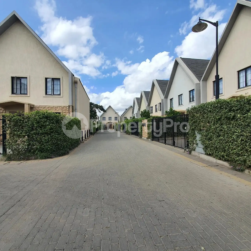 4 bedroom Townhouse for sale Syokimau Nairobi