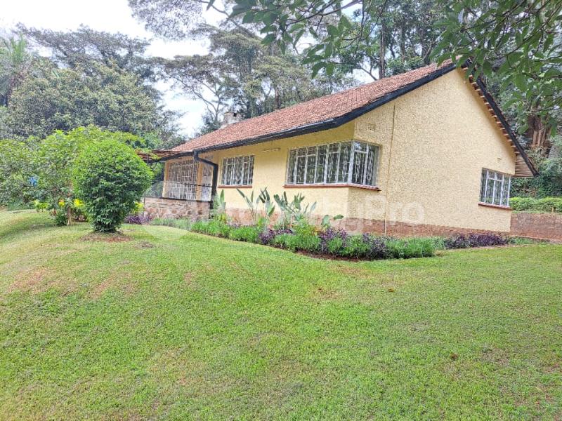 4 bedroom Bungalow Houses for rent Peponi road Spring Valley Nairobi