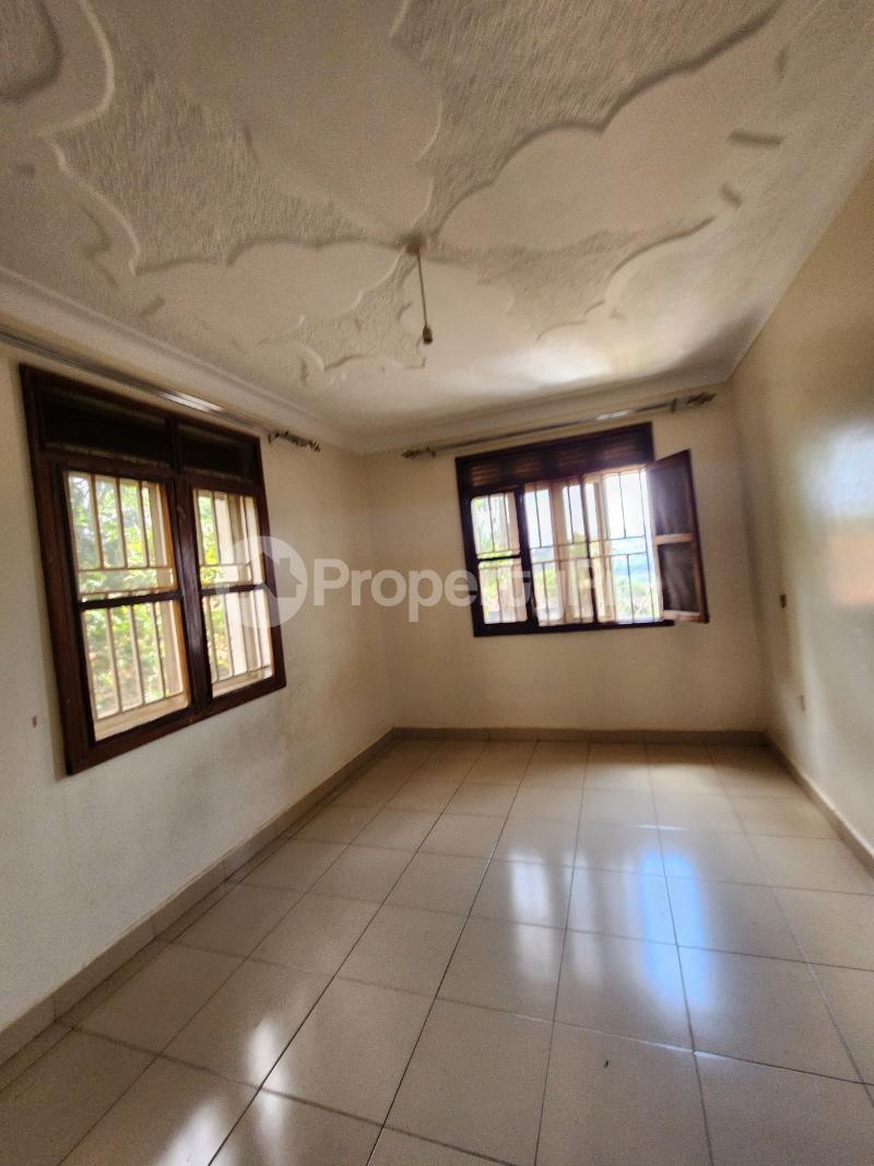 3 bedroom Apartment for rent Bukasa road Makindye Kampala Central - 2