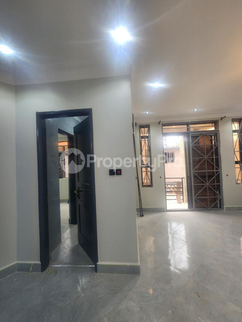 1 bedroom mini flat  Apartment for rent Lukuli road Makindye Kampala Central - 2