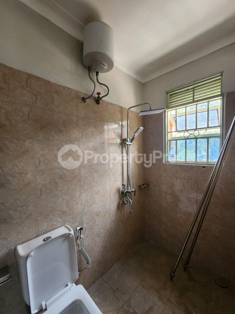 2 bedroom Apartment for rent Lukuli road Makindye Kampala Central - 4