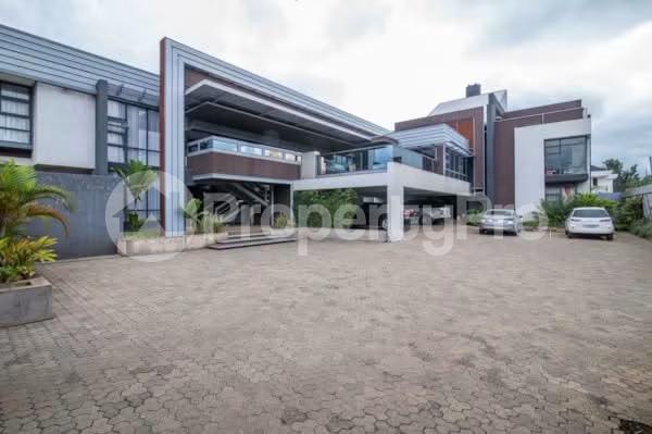 10 bedroom Townhouse for sale Karen Nairobi