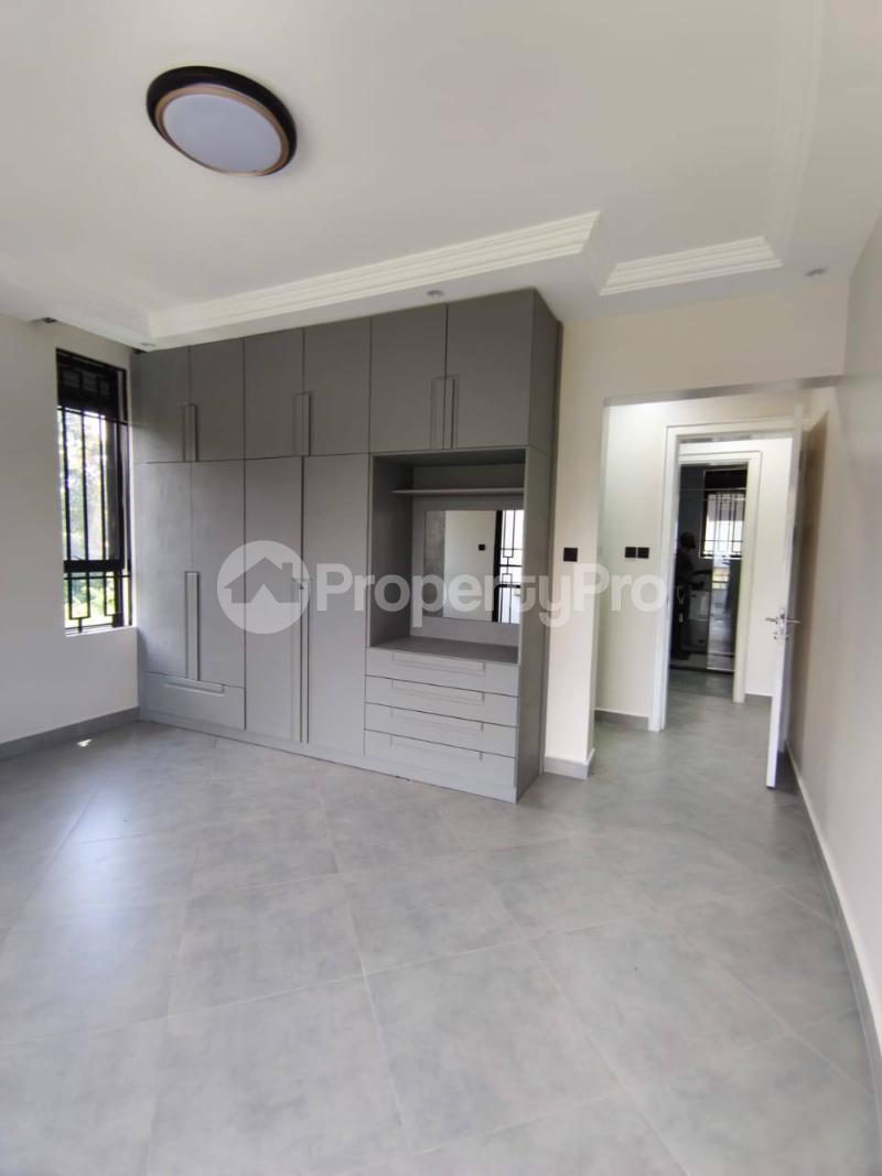 2 bedroom Apartment Block Apartment for rent Kisaasi road Kisaasi Kampala Central - 1