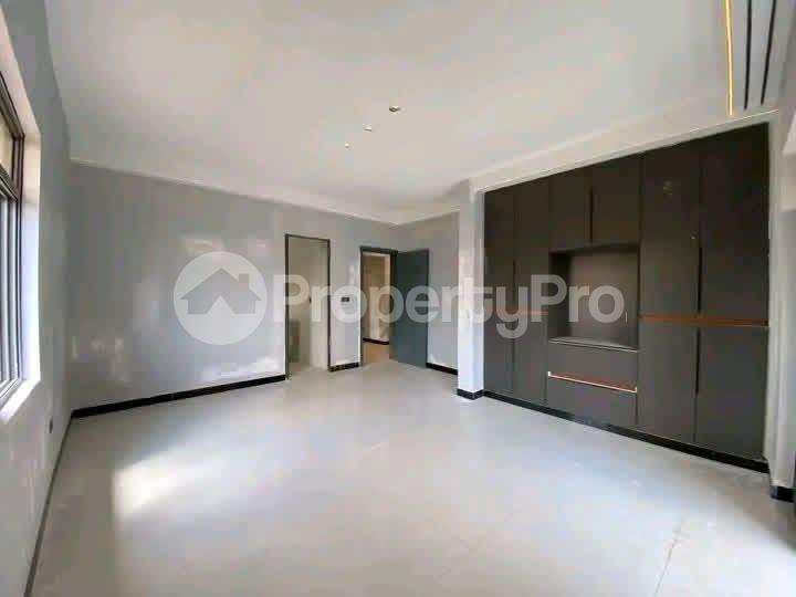 2 bedroom Apartment Block Apartment for rent Kisaasi road Kisaasi Kampala Central - 3