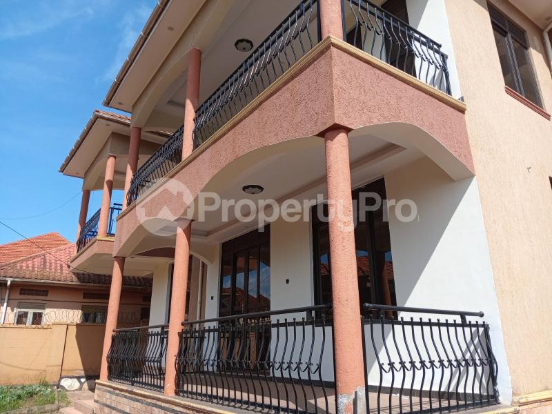 5 bedroom Bungalow Apartment for rent Najjera road Wakiso Central - 4