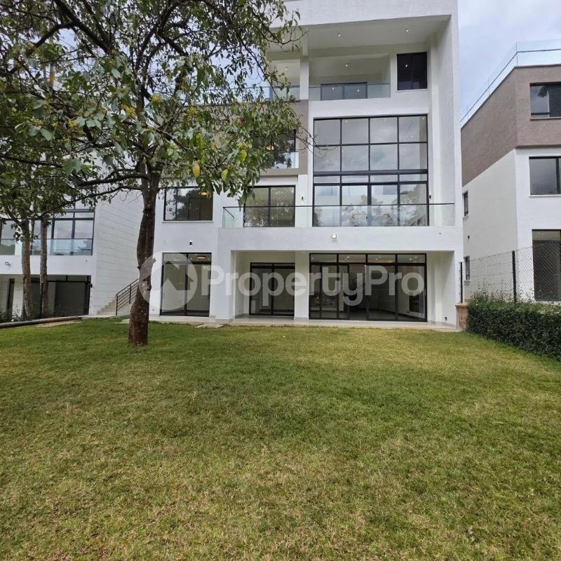 6 bedroom Townhouse for sale Kitisuru Nairobi