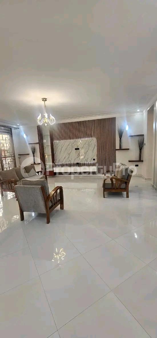 5 bedroom Apartment for sale Lubowa town  Kampala Central Kampala Central - 9