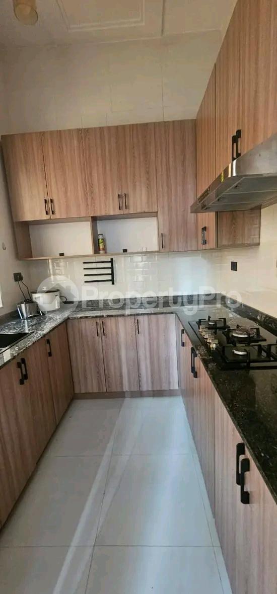 5 bedroom Apartment for sale Lubowa town  Kampala Central Kampala Central - 5