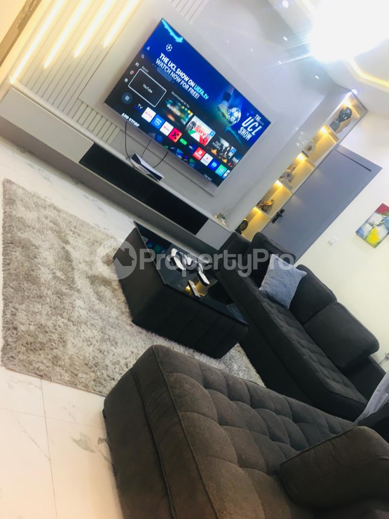3 bedroom Flats & Apartments for rent Lekki ikate after Toyota company  Riverside North Bulawayo East Bulawayo - 0
