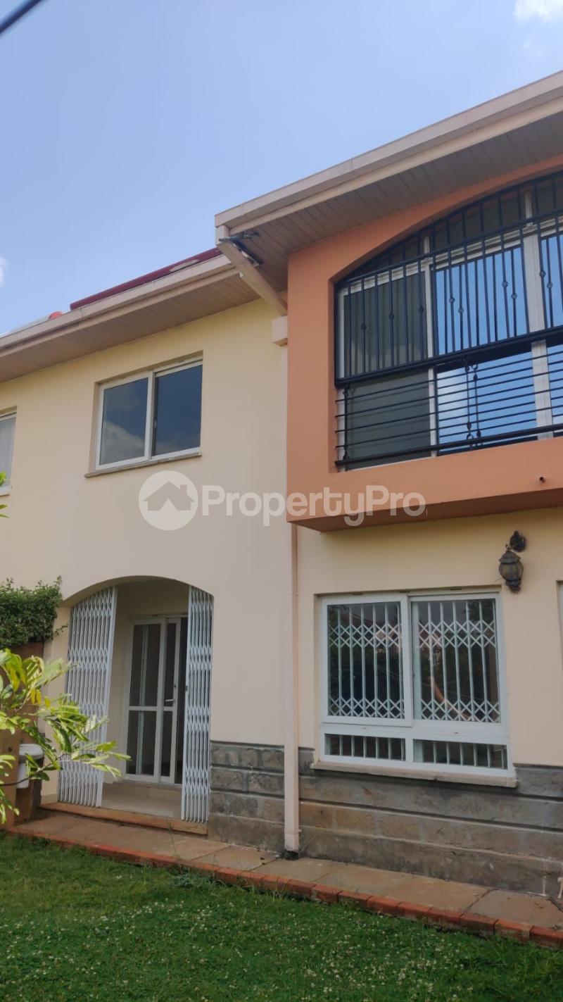 4 bedroom Townhouses Houses for sale Phenom Estate, Langata Area Langata Nairobi