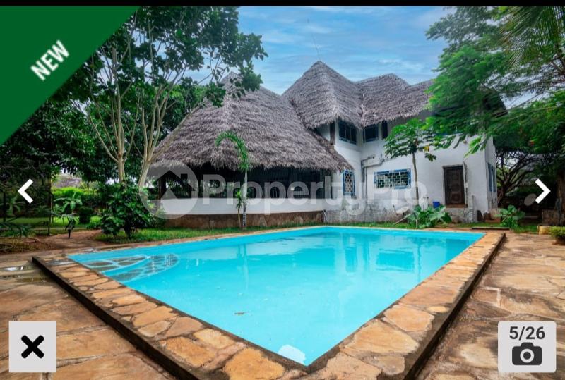 4 bedroom Townhouses Houses for sale English point marina Nyali Area Nyali Mombasa