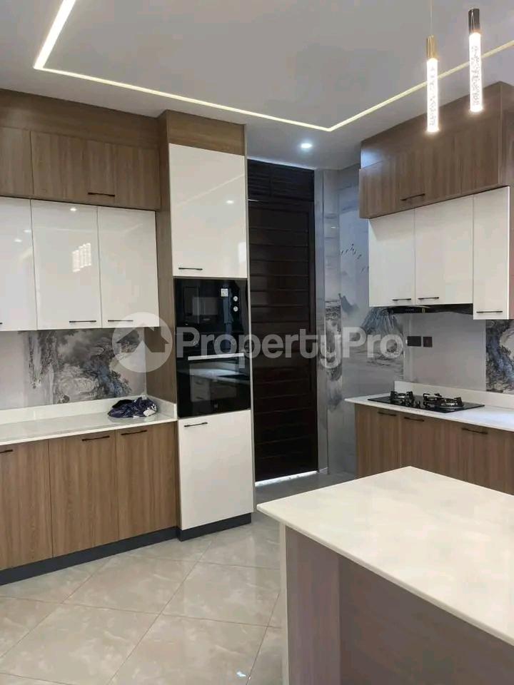 5 bedroom Apartment for sale Bwebajja Entebbe road  Kampala Central Kampala Central - 2