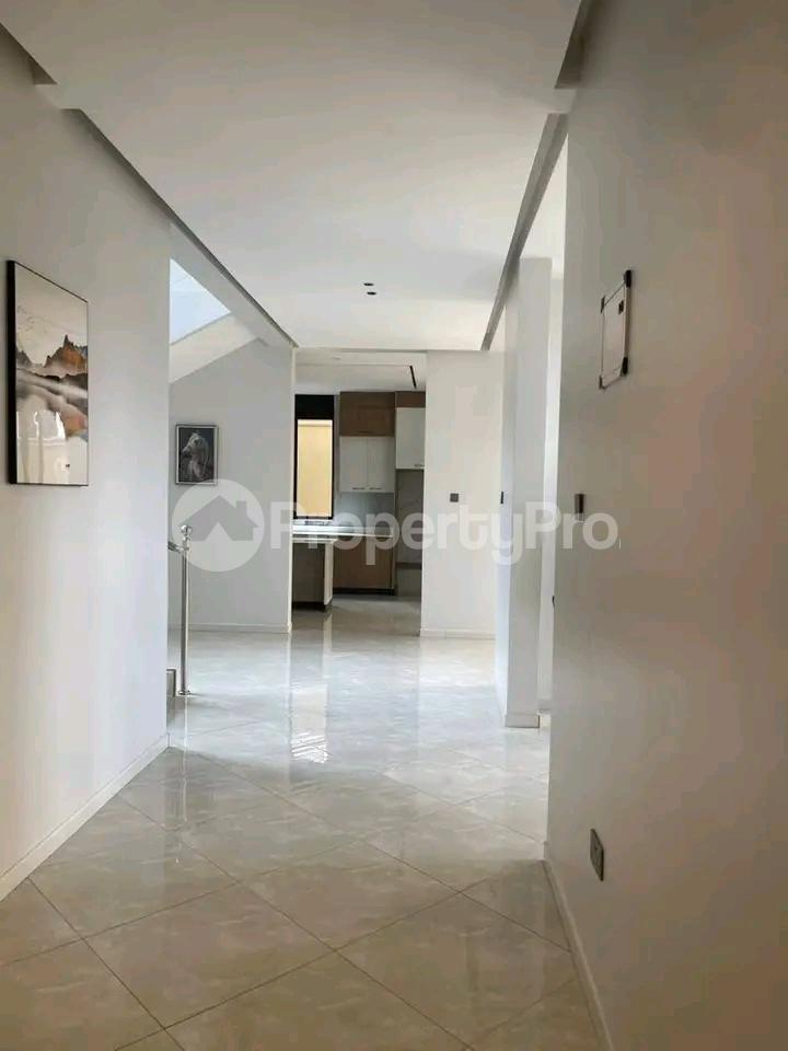 5 bedroom Apartment for sale Bwebajja Entebbe road  Kampala Central Kampala Central - 6