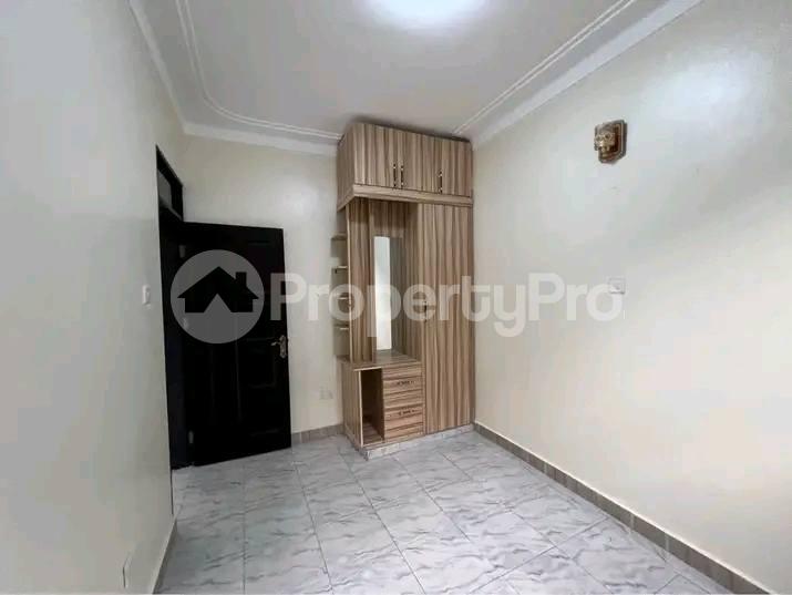 1 bedroom mini flat  Apartment Block Apartment for rent luzira road Kampala Central - 2