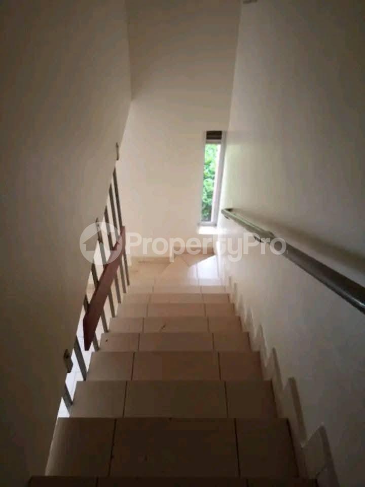 2 bedroom Apartment Block Apartment for rent luzira road Kampala Central - 5