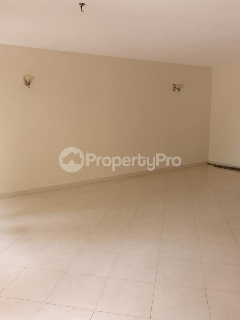 3 bedroom Apartment Block Apartment for rent Luzira road  Luzira Kampala Central - 9