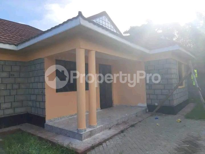 2 bedroom Bungalow Houses for rent Madaraka Nairobi (PID 0AGSZ