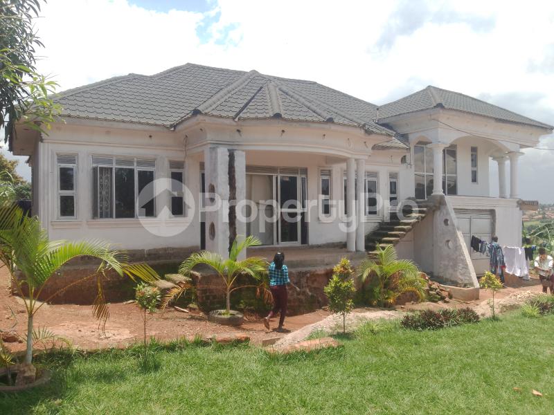 4 bedroom Bungalow Apartment for sale Mukono kigombya  Kampala Central Kampala Central - 8