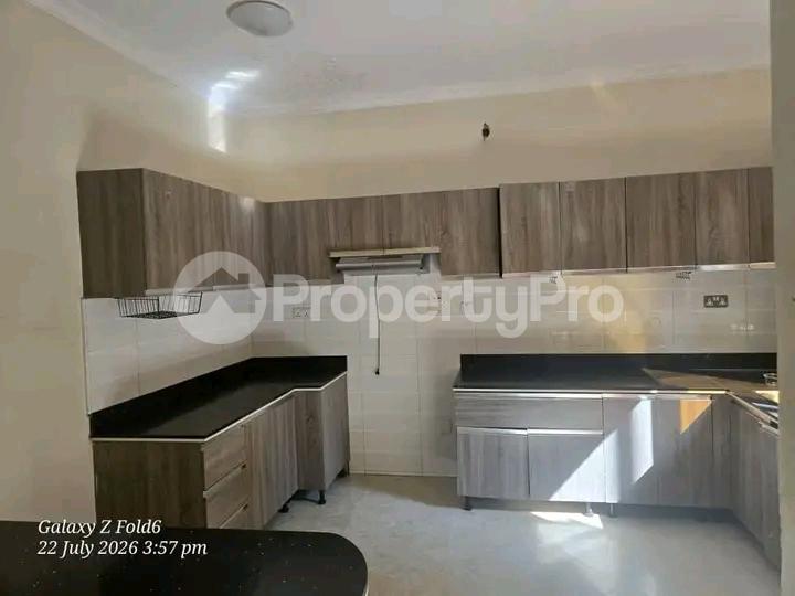 5 bedroom Apartment for sale Bbunga road  Kampala Central Kampala Central - 2