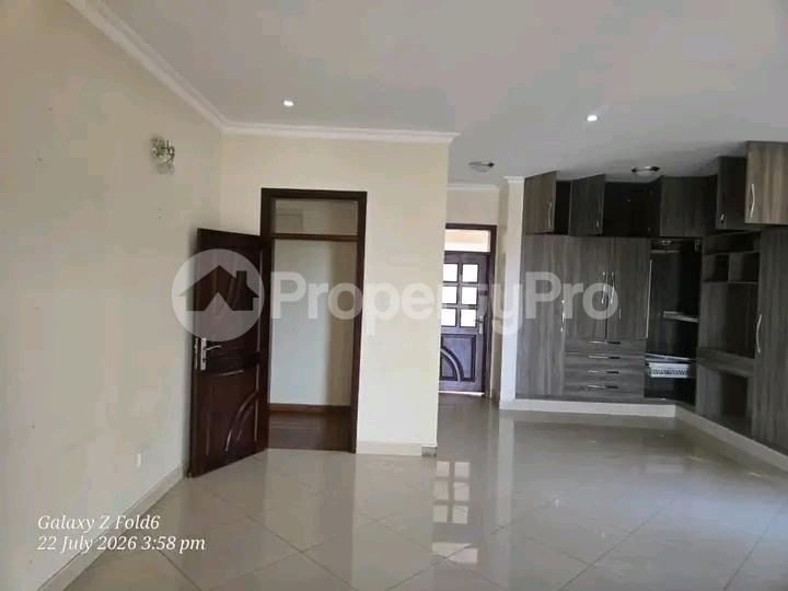 5 bedroom Apartment for sale Bbunga road  Kampala Central Kampala Central - 9