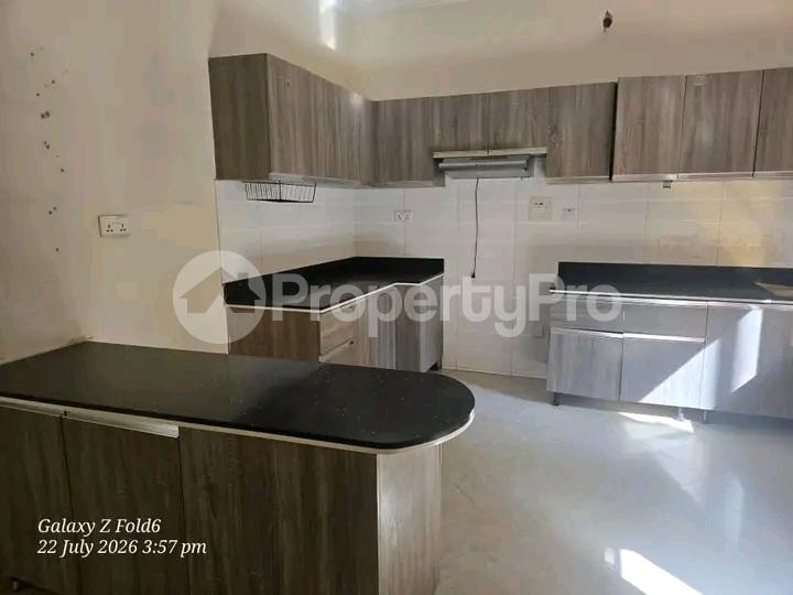 5 bedroom Apartment for sale Bbunga road  Kampala Central Kampala Central - 7