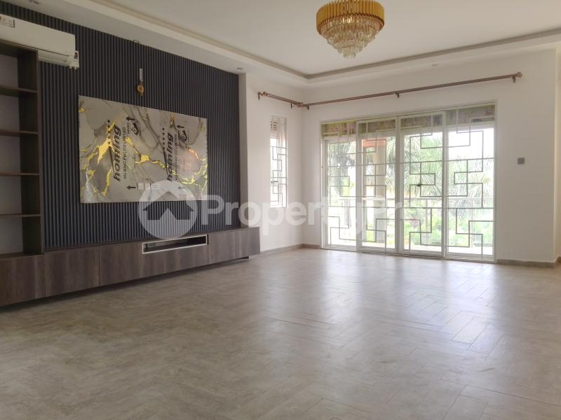 5 bedroom Apartment for sale Kira town  Kira Wakiso Central - 3