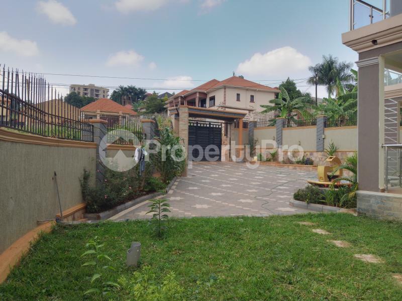 5 bedroom Bungalow Apartment for sale Kira road  Kampala Central Kampala Central - 1