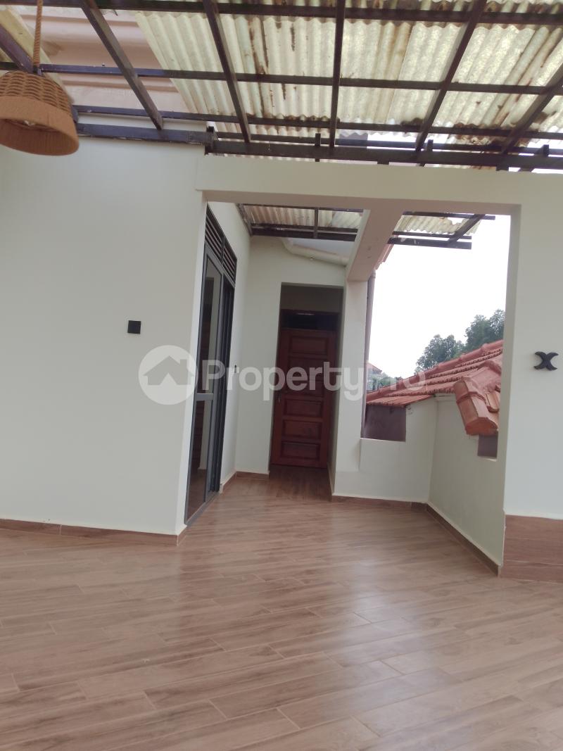 5 bedroom Bungalow Apartment for sale Kira road  Kampala Central Kampala Central - 6