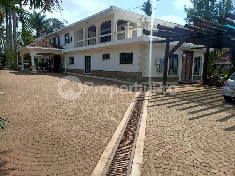 6 bedroom Townhouse for sale Lavington Nairobi