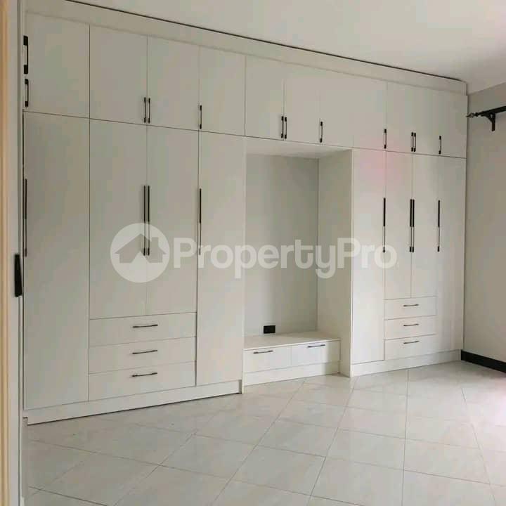 6 bedroom Apartment for sale Kyanja kugu road  Kampala Central Kampala Central - 3