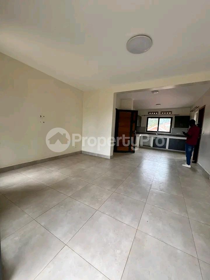 2 bedroom Apartment Block Apartment for rent Munyonyo entebbe road  Kampala Central Kampala Central - 5