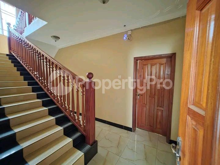 5 bedroom Apartment for sale Kyanja road  Kampala Central Kampala Central - 8
