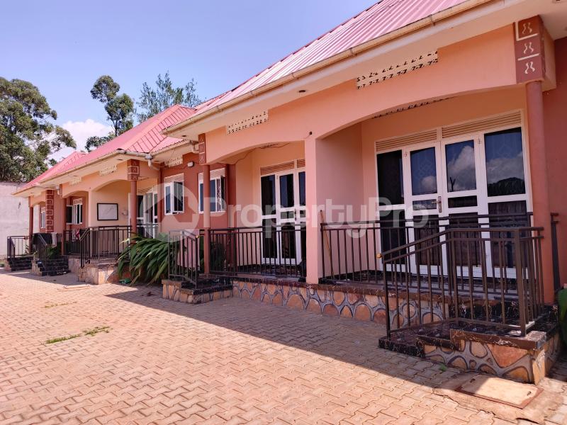1 bedroom mini flat  Apartment Block Apartment for rent Mbalwa road Wakiso Central - 3