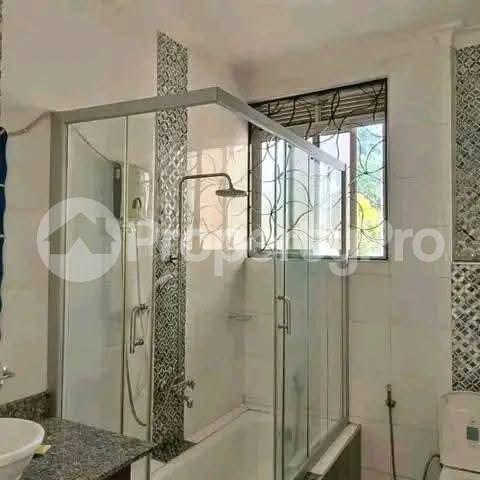 4 bedroom Apartment Block Apartment for rent Mbuya road  Mbuya Kampala Central - 0