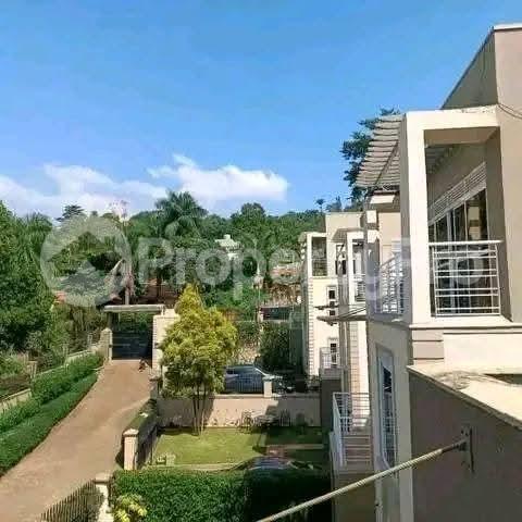 4 bedroom Apartment Block Apartment for rent Mbuya road  Mbuya Kampala Central - 3