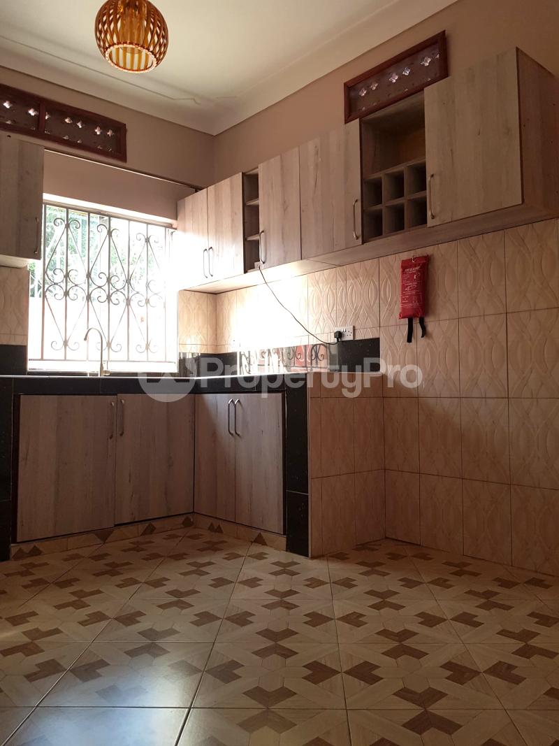 2 bedroom Apartment Block Apartment for rent Plot 5133, Block 265, Zana–Bunamwaya Ssabagado-Makindye Wakiso Central - 8
