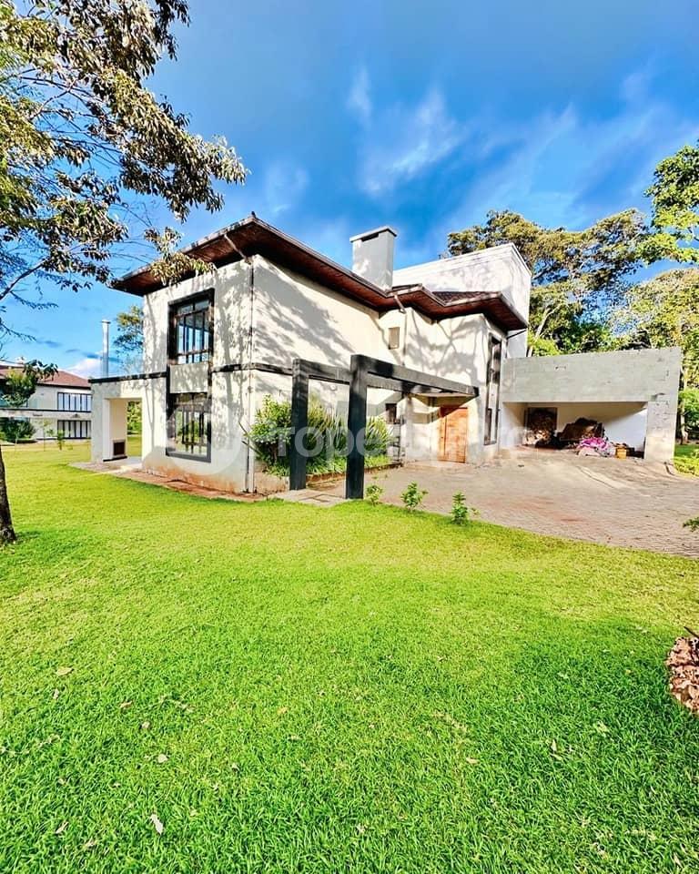 5 bedroom Townhouse for sale Karen Nairobi