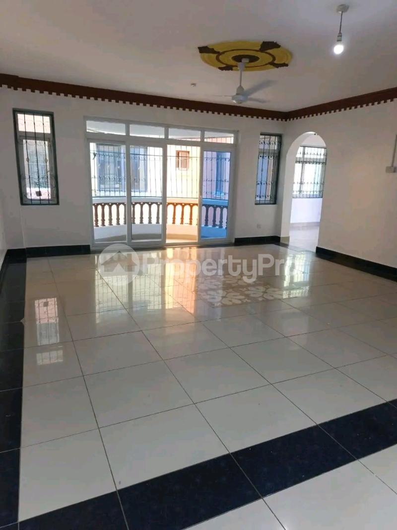 3 bedroom Flat&Apartment for rent Off Links road, Nyali Area Nyali Mombasa