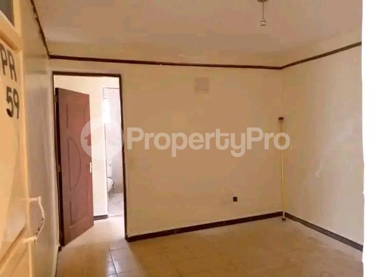 1 bedroom mini flat Bungalow Houses for rent Woodley/Kenyatta Golf