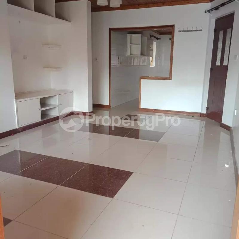 1 bedroom mini flat Bungalow Houses for rent close to Daystar University, Lukenya Athi River