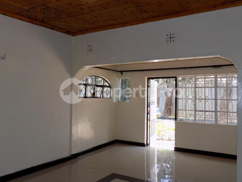 2 bedroom Bungalow Houses for rent Kizingo Mombasa - 0