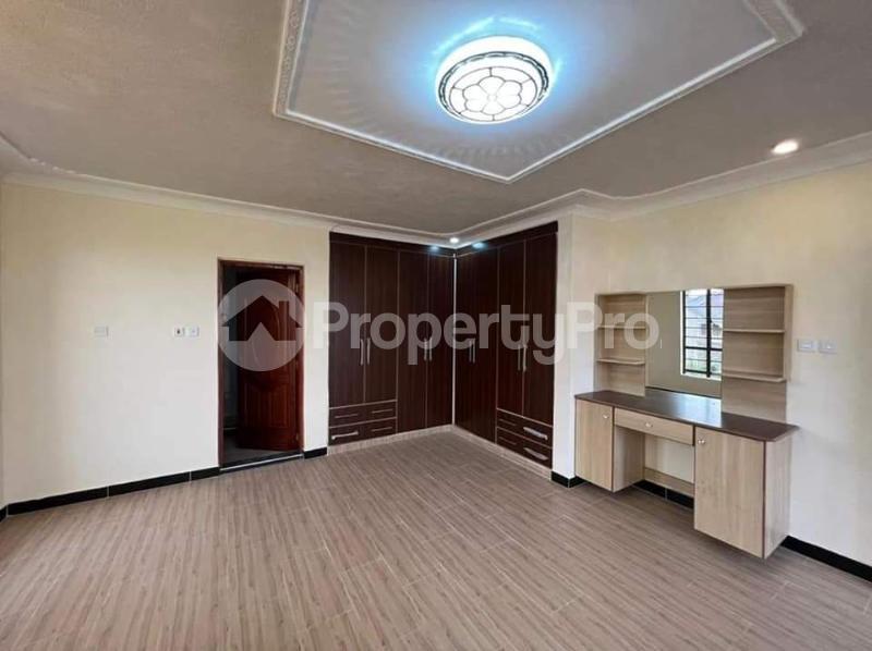 3 bedroom Bungalow Houses for rent Mountain View Waiyaki Way Mountain