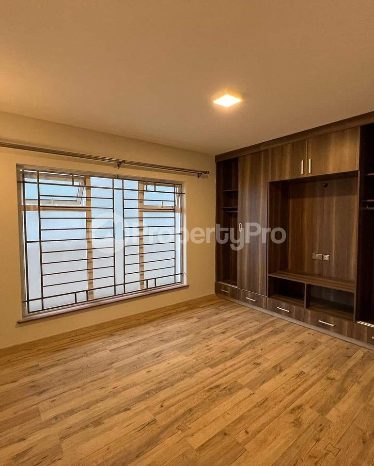 2 bedroom Bungalow Houses for rent Thome estate thika road, Thome