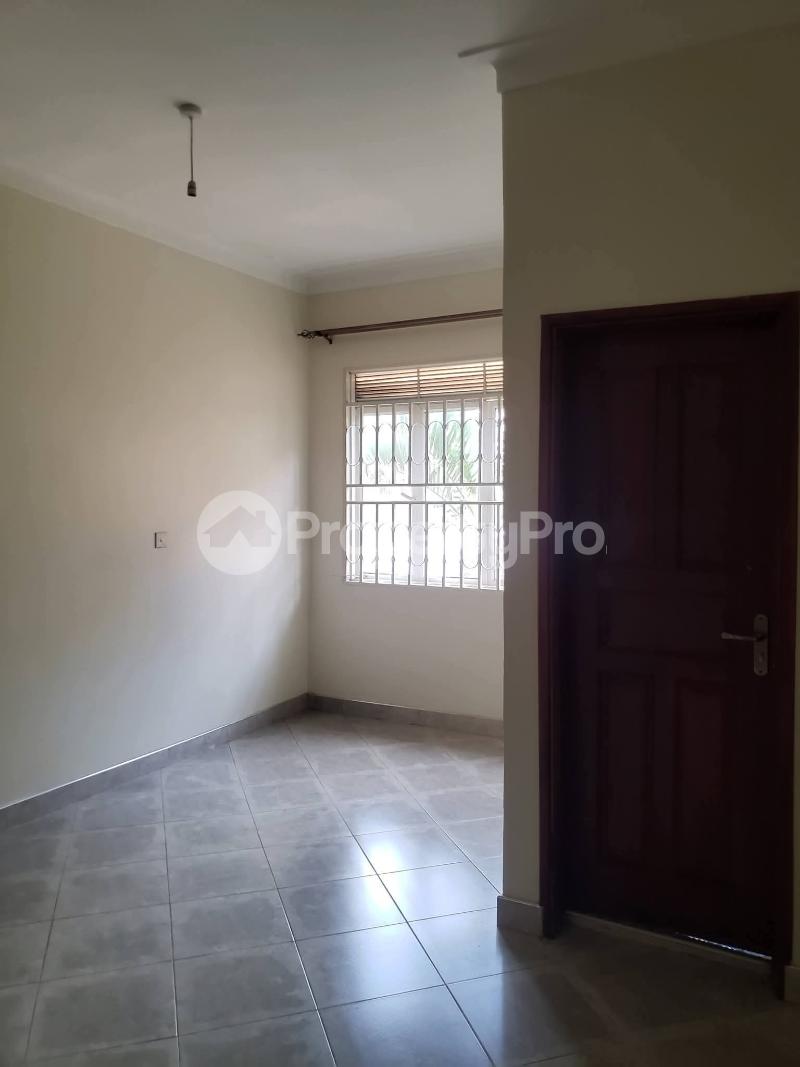 2 bedroom Bungalow Apartment for rent Mpererwe road  Wakiso Central - 5