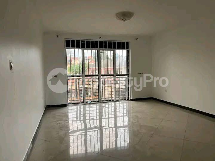 2 bedroom Apartment Block Apartment for rent Munyonyo road Munyonyo Kampala Central - 13
