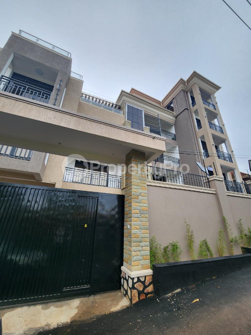 3 bedroom Apartment for rent Lukuli road Munyonyo Kampala Central - 0